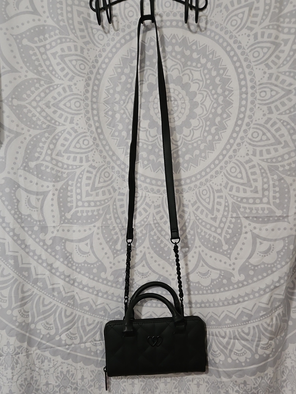 NWOT Betsey Johnson Purse - Picture 2 of 6